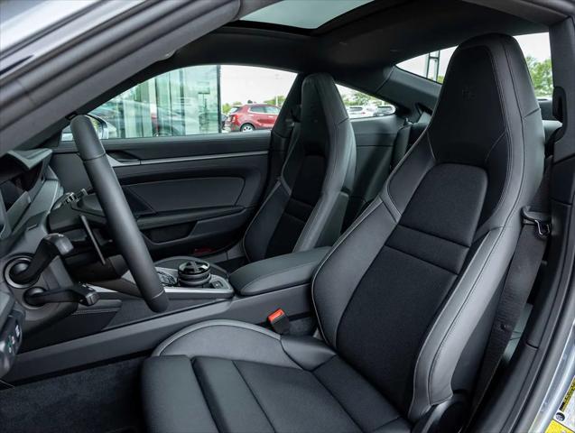 2026 Porsche 911 Carrera 4S