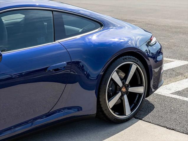 2026 Porsche 911 Carrera