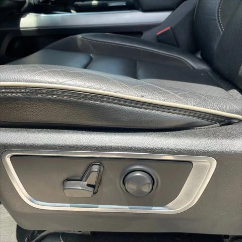 2024 Ram 1500 Laramie Crew Cab 4x2 5'7" Box