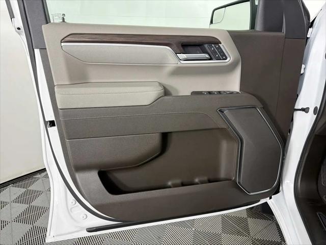 2026 GMC Sierra 1500 Crew Cab, Short Bed, SLT, 4WD