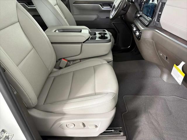 2026 GMC Sierra 1500 Crew Cab, Short Bed, SLT, 4WD