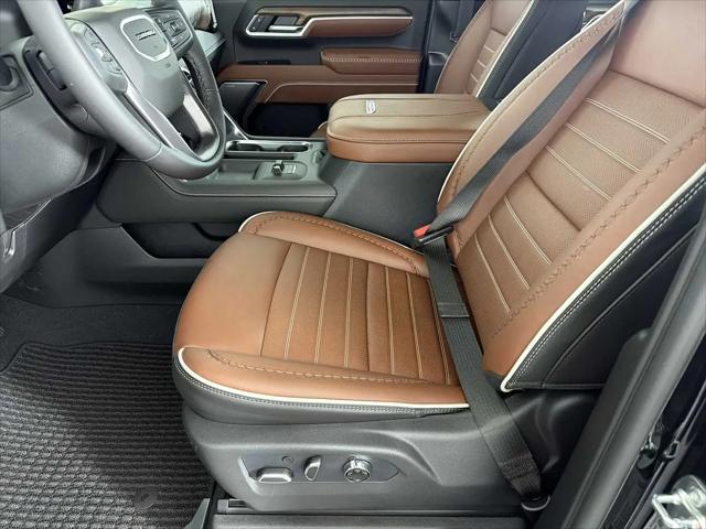 2026 GMC Sierra 2500HD Crew Cab, Standard Bed, Denali Ultimate, 4WD
