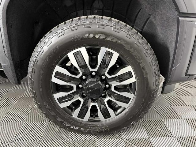 2026 GMC Sierra 2500HD Crew Cab, Standard Bed, Denali Ultimate, 4WD