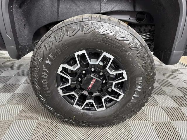 2026 GMC Sierra 2500HD Crew Cab, Standard Bed, AT4X, 4WD