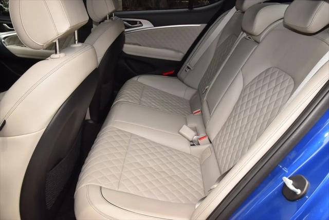 2023 Genesis G70 3.3T RWD