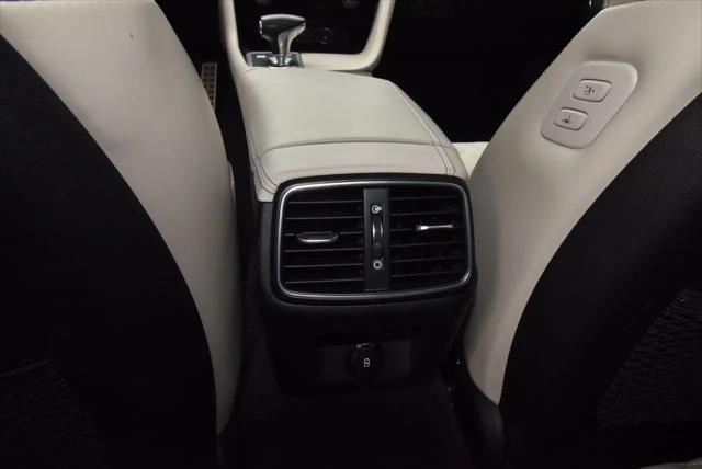 2023 Genesis G70 3.3T RWD