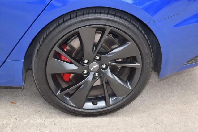 2023 Genesis G70 3.3T RWD