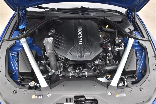 2023 Genesis G70 3.3T RWD