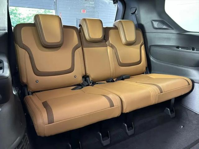 2025 Nissan Armada SL 4WD