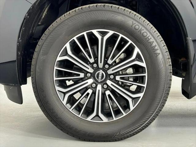 2025 Nissan Armada SL 4WD