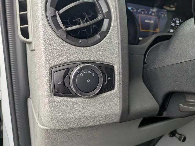 2027 Ford E-Series Cutaway E-450