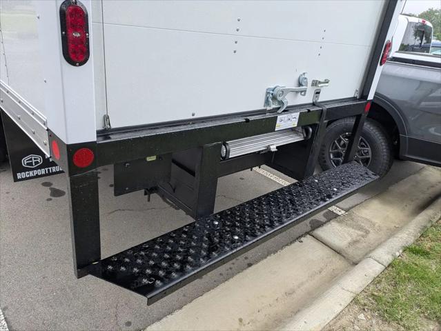 2027 Ford E-Series Cutaway E-450