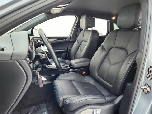 2019 Porsche Macan Macan