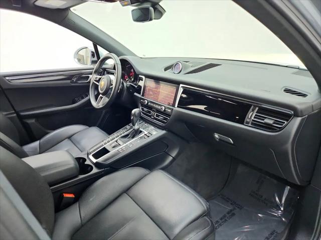 2019 Porsche Macan Macan