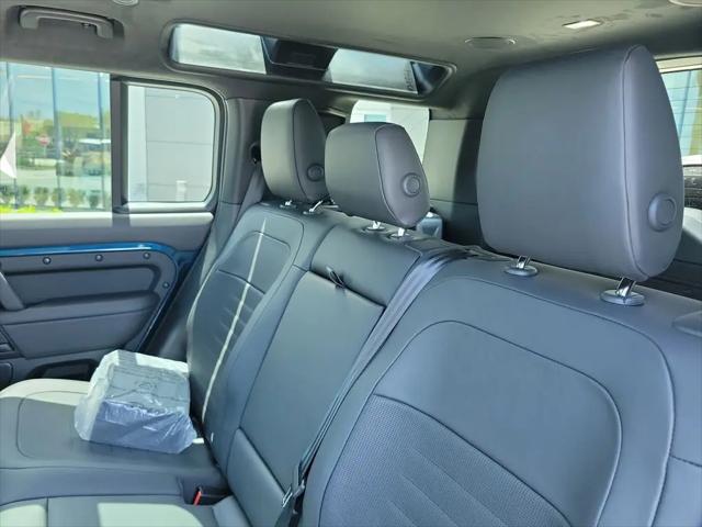 2026 Land Rover Defender P635 OCTA