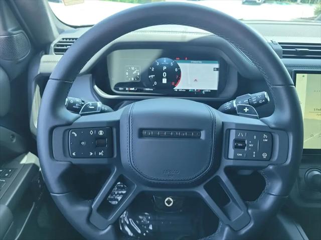 2026 Land Rover Defender P635 OCTA