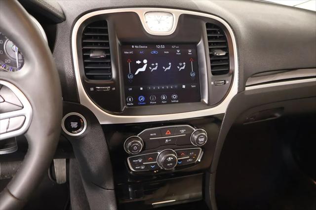 2023 Chrysler 300 Touring