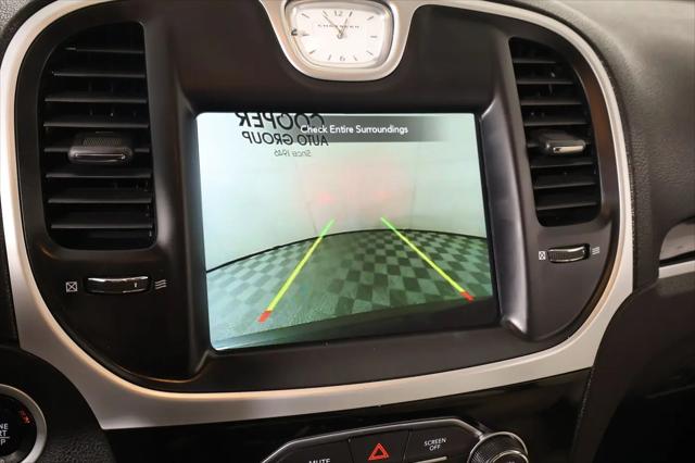 2023 Chrysler 300 Touring
