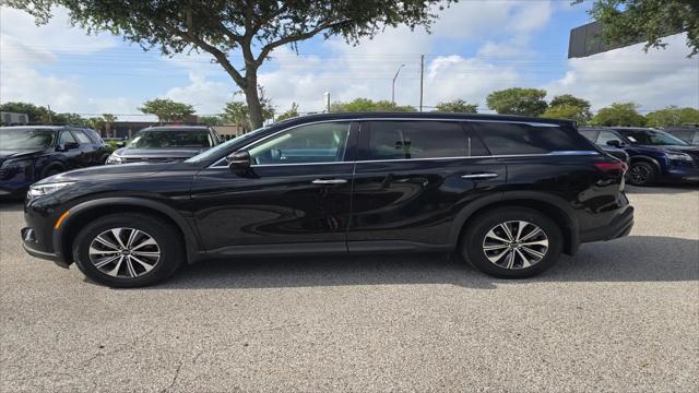 2023 INFINITI QX60 PURE