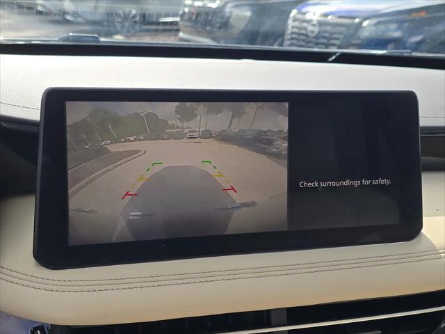 2023 INFINITI QX60 PURE
