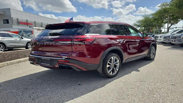 2023 INFINITI QX60 LUXE