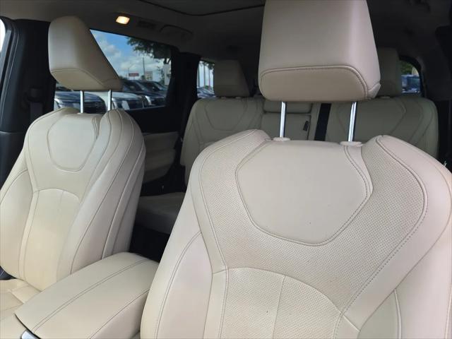 2023 INFINITI QX60 LUXE