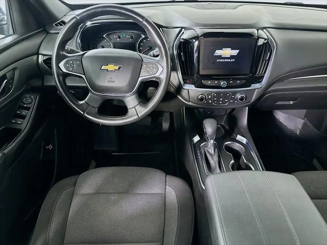 2022 Chevrolet Traverse AWD LT Cloth