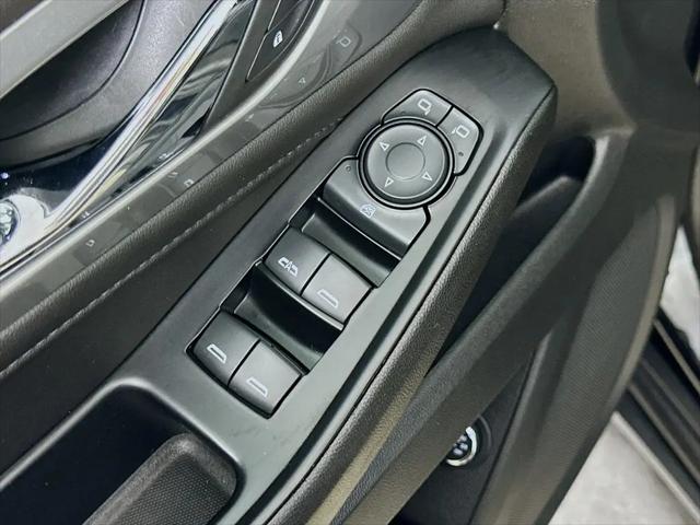 2022 Chevrolet Traverse AWD LT Cloth