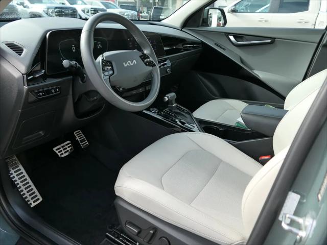 2023 Kia Niro EX Touring