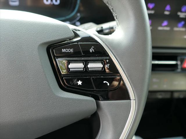2023 Kia Niro EX Touring
