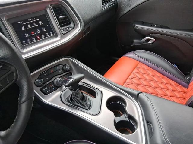 2022 Dodge Challenger SXT
