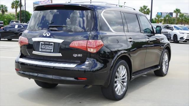 2015 INFINITI QX80 Standard