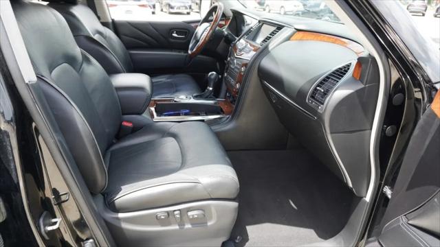 2015 INFINITI QX80 Standard