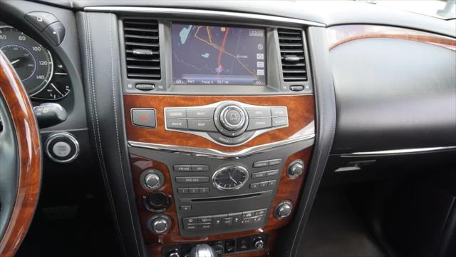 2015 INFINITI QX80 Standard