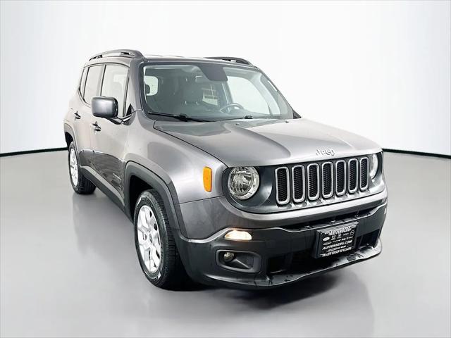 2018 Jeep Renegade Latitude FWD for sale in Belleville, IL