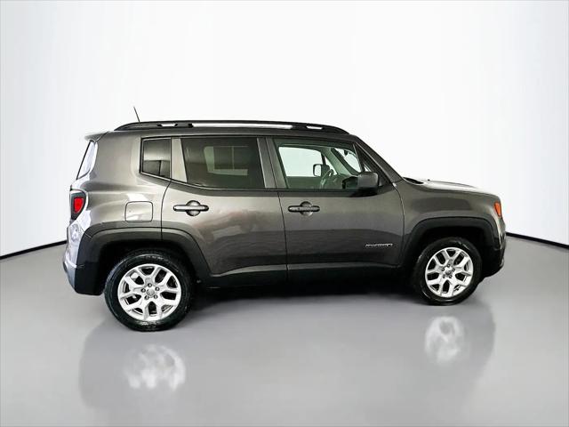 2018 Jeep Renegade Latitude FWD