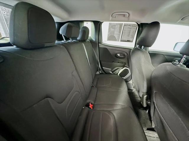 2018 Jeep Renegade Latitude FWD