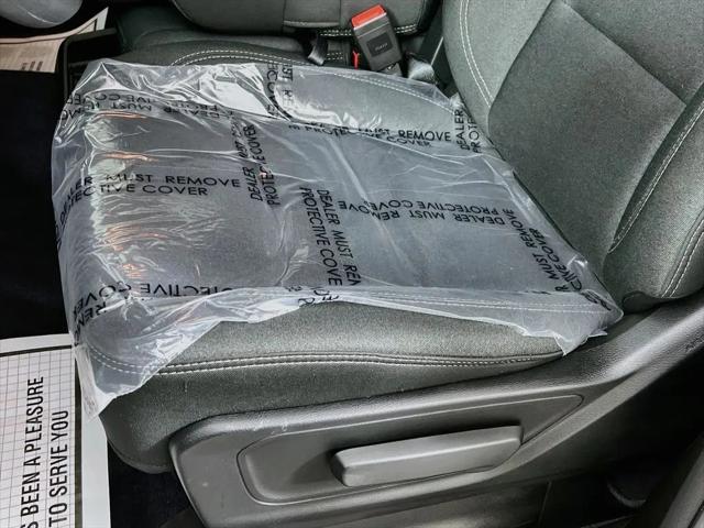 2026 Ram 1500 Express Crew Cab 4x4 5'7" Box