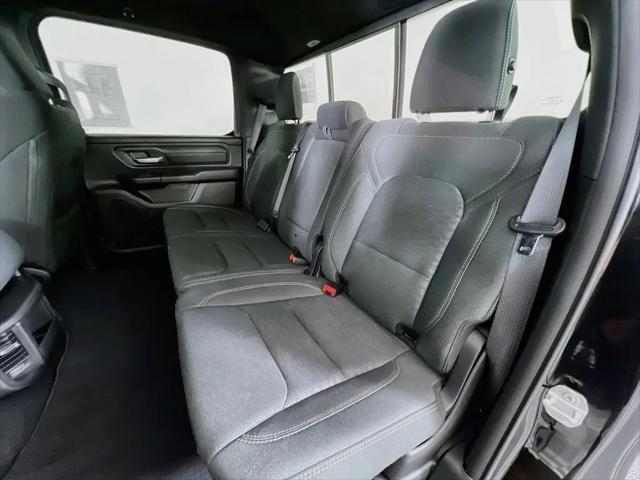 2026 Ram 1500 Express Crew Cab 4x4 5'7" Box