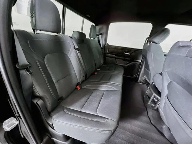 2026 Ram 1500 Express Crew Cab 4x4 5'7" Box