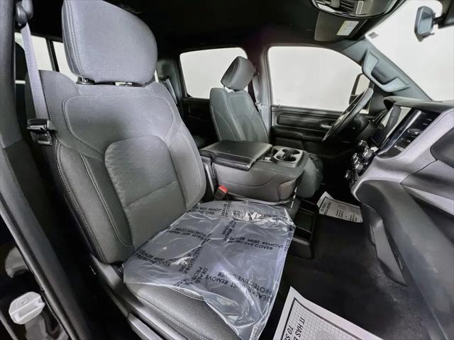 2026 Ram 1500 Express Crew Cab 4x4 5'7" Box