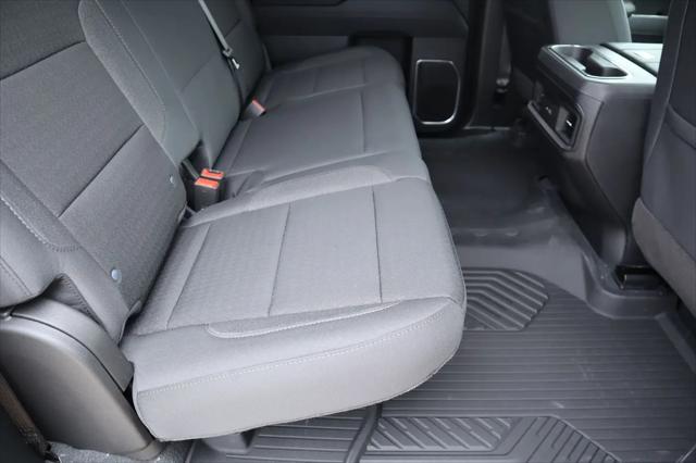 2026 Chevrolet Silverado 1500 4WD Crew Cab Standard Bed LT