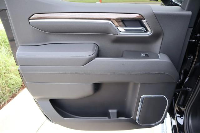 2026 Chevrolet Silverado 1500 4WD Crew Cab Standard Bed LT