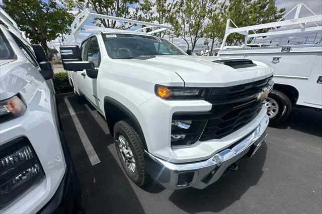 2026 Chevrolet Silverado 2500HD Crew Cab, Long Bed, WT, RWD