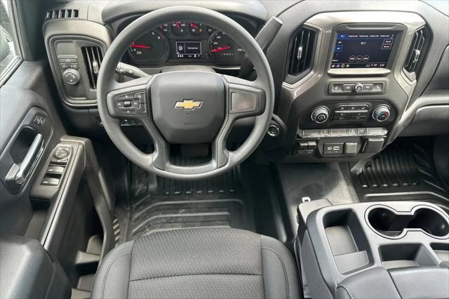 2026 Chevrolet Silverado 2500HD Crew Cab, Long Bed, WT, RWD