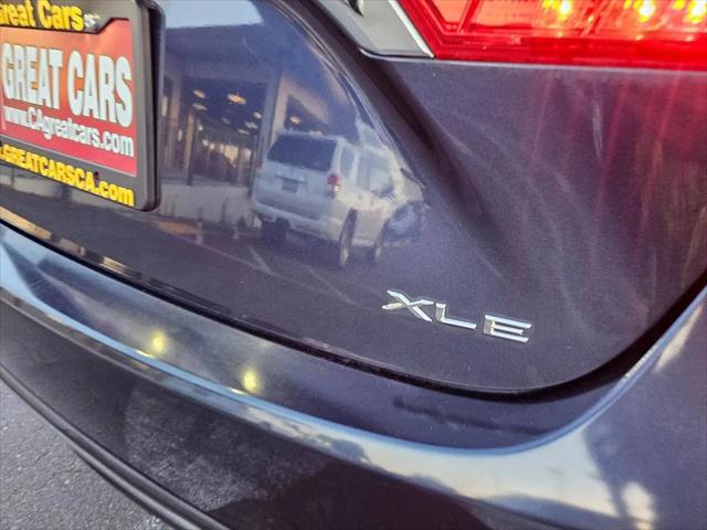 2016 Toyota Avalon XLE