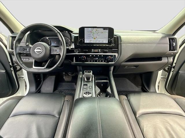 2024 Nissan Pathfinder SL 4WD