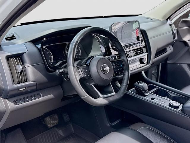 2024 Nissan Pathfinder SL 4WD