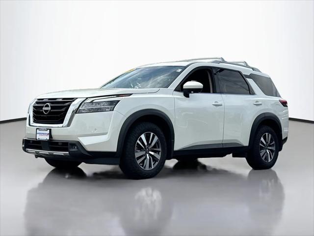2024 Nissan Pathfinder SL 4WD