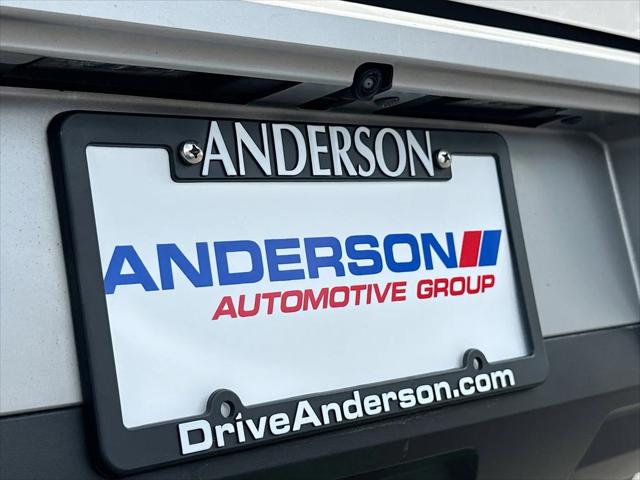 2024 Nissan Pathfinder SL 4WD